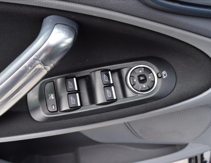 Ford Galaxy MPV 2,0 l 103 kw