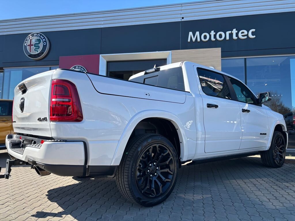 Dodge RAM Pick-up 3,0 l 403 kw