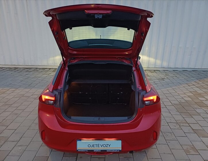 Opel Corsa Hatchback 1,2 l 74 kw