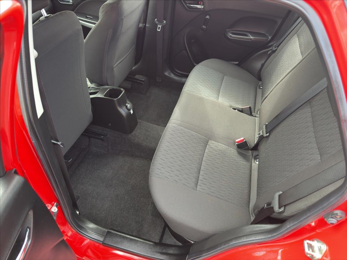 Suzuki Baleno Hatchback 1,2 l 66 kw