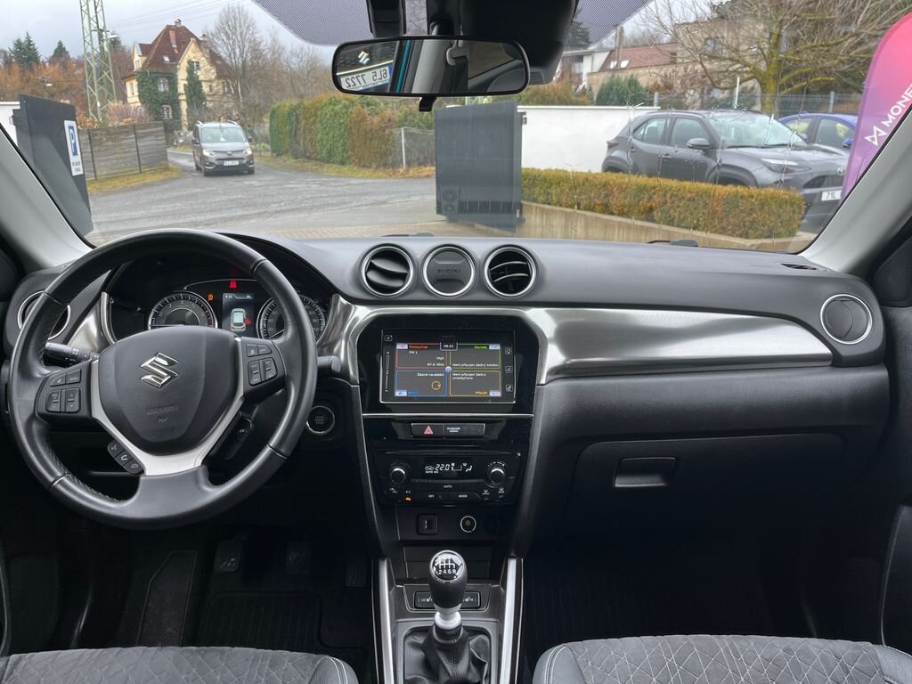 Suzuki Vitara SUV 1,4 l 95 kw