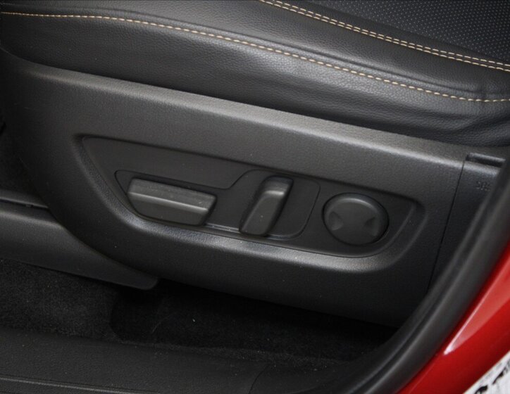 Mazda CX-60 SUV / Terénní 3,3 l 187 kw