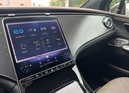 Mercedes-Benz EQE 12