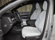 Volvo EX30 SUV / Terénní 0,0 315 kw