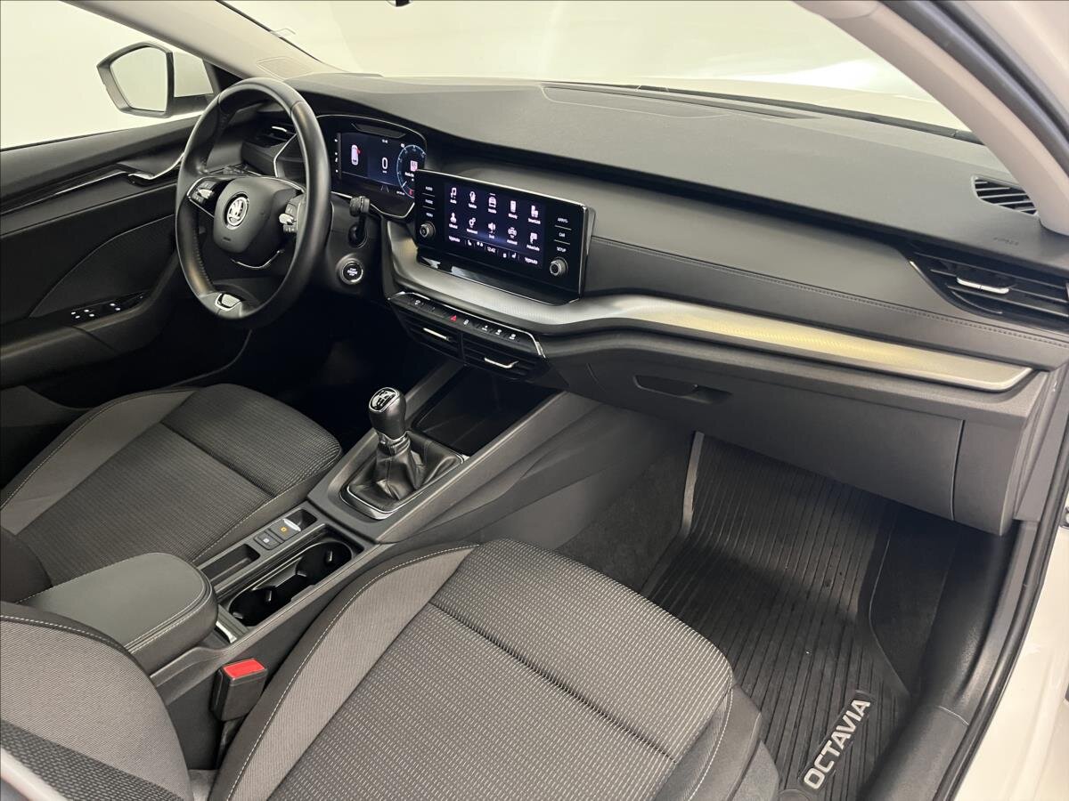 Škoda Octavia Kombi 2,0 l 85 kw