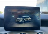 Mercedes-Benz GLA CUV 1,6 l 115 kw