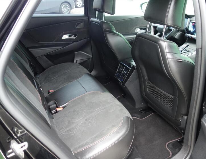 DS Automobiles DS7 Crossback 36