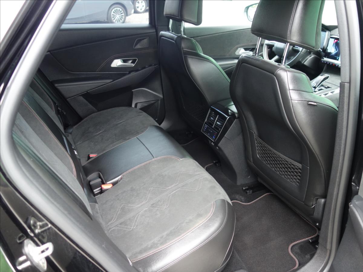 DS Automobiles DS7 Crossback