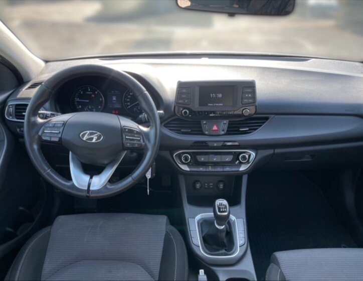 Hyundai i30 Kombi 1,6 l 85 kw