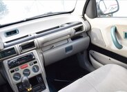 Land Rover Freelander Kombi 2,0 l 71 kw