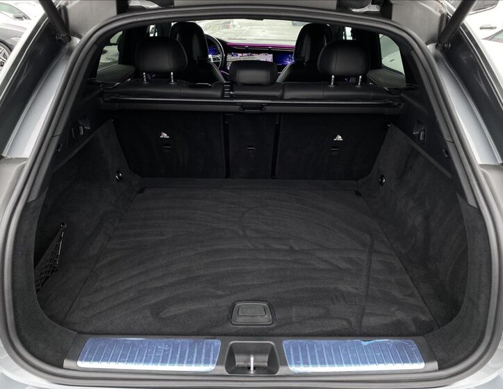 Mercedes-Benz EQE SUV / Terénní 0,0 300 kw