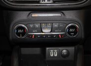 Ford Kuga SUV / Terénní 2,0 l 140 kw