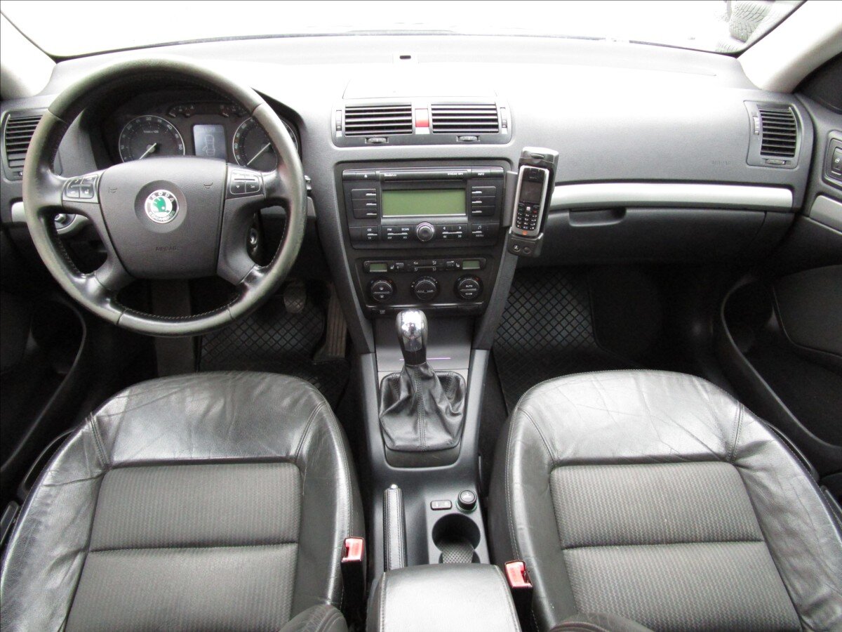 Škoda Octavia Kombi 2,0 l 103 kw