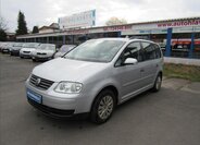 Volkswagen Touran Kombi 1,6 l 75 kw