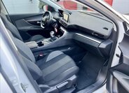 Peugeot 3008 SUV 1,2 l 96 kw