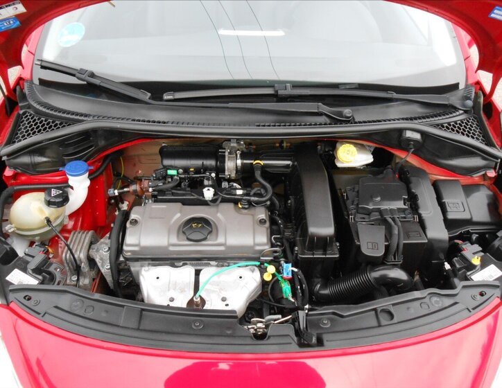 Peugeot 207 Hatchback 1,4 l 54 kw