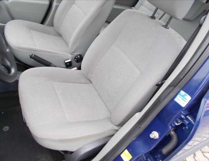 Dacia Logan Kombi 1,6 l 64 kw