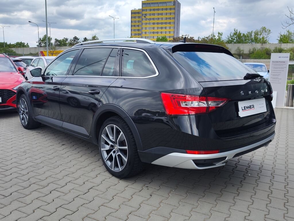 Škoda Superb Kombi 2,0 l 147 kw