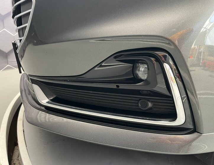 Ford S-MAX MPV 2,5 l 140 kw