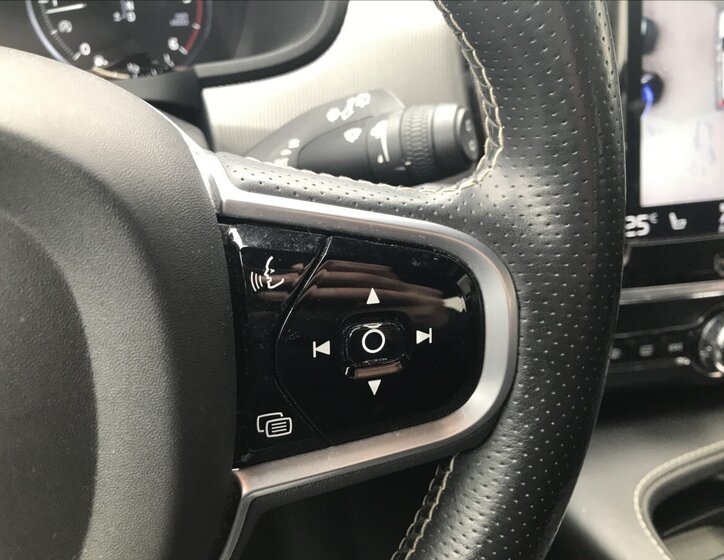 Volvo V90 Kombi 2,0 l 140 kw