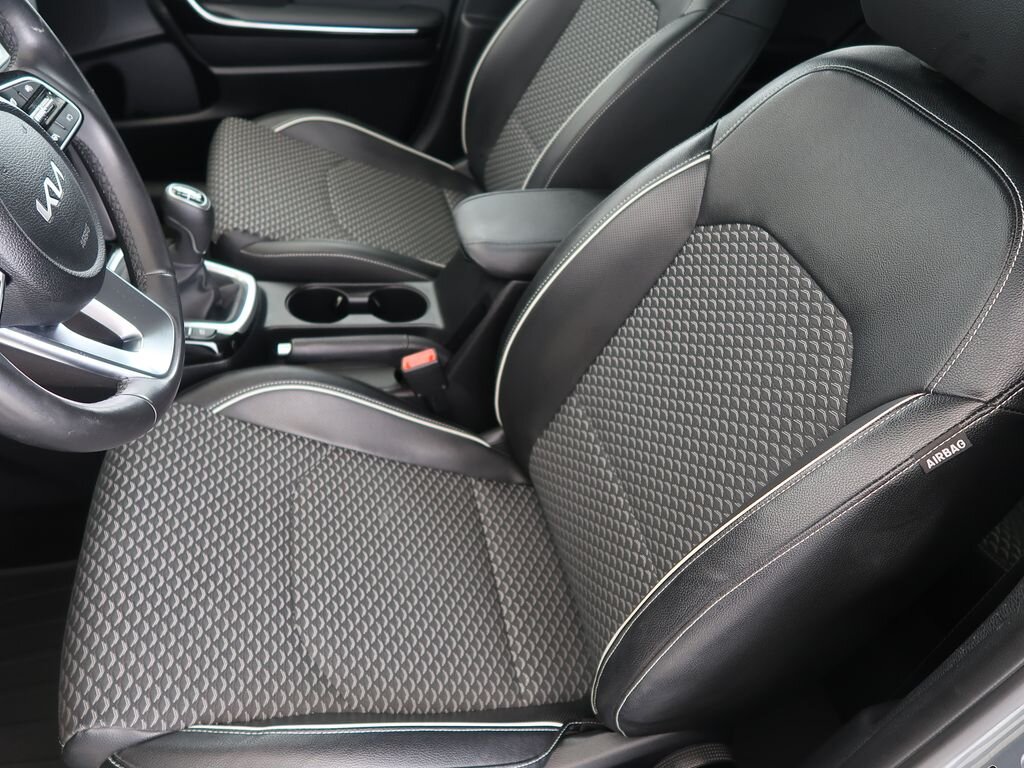 KIA XCeed SUV / Terénní 1,5 l 117 kw