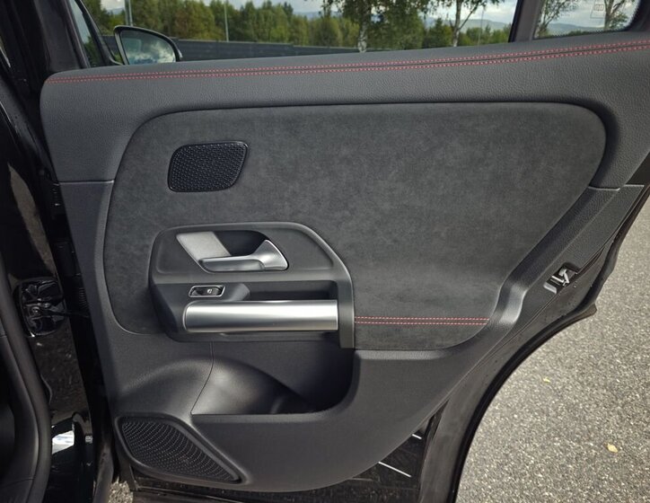 Mercedes-Benz GLA 19