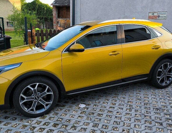 KIA XCeed SUV / Terénní 0,0 117 kw