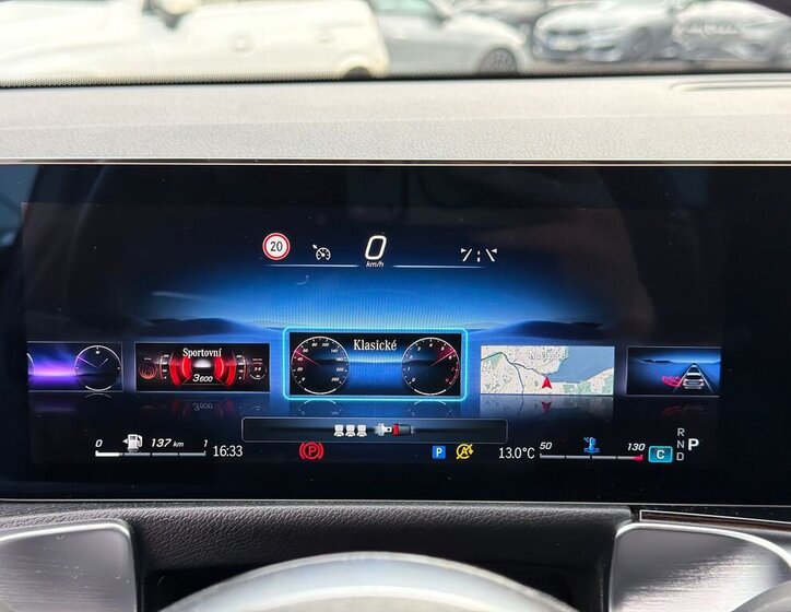 Mercedes-Benz GLB SUV / Terénní 2,0 l 110 kw