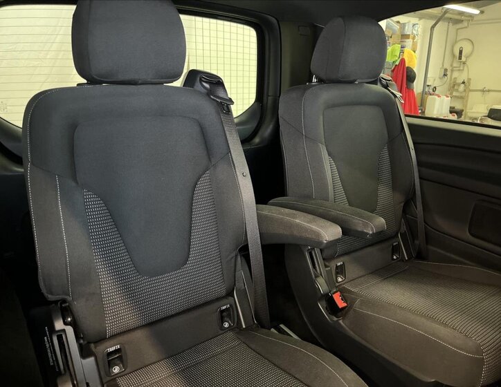 Mercedes-Benz Třídy V MPV 2,0 l 174 kw