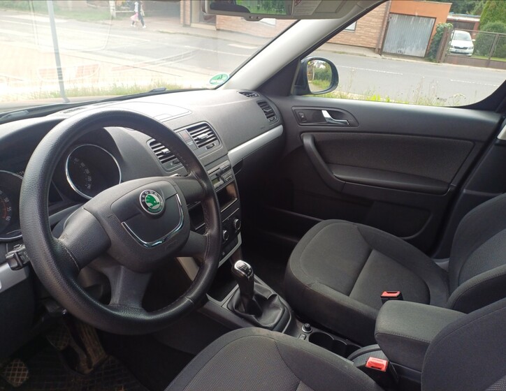 Škoda Yeti 7
