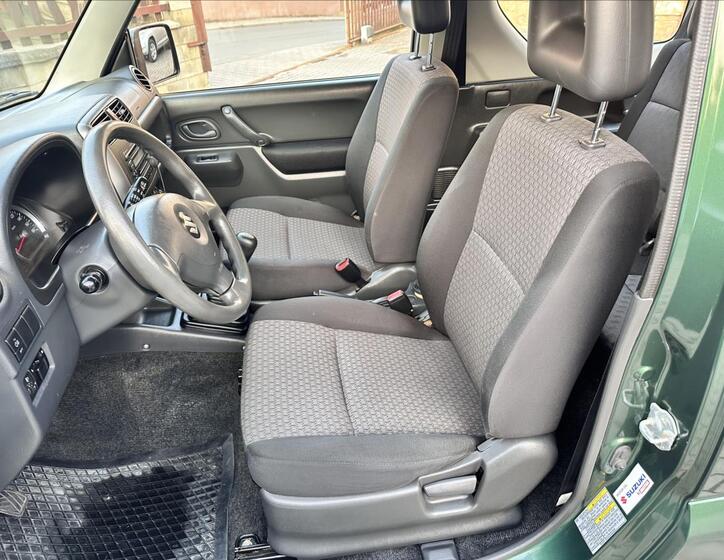 Suzuki Jimny 12