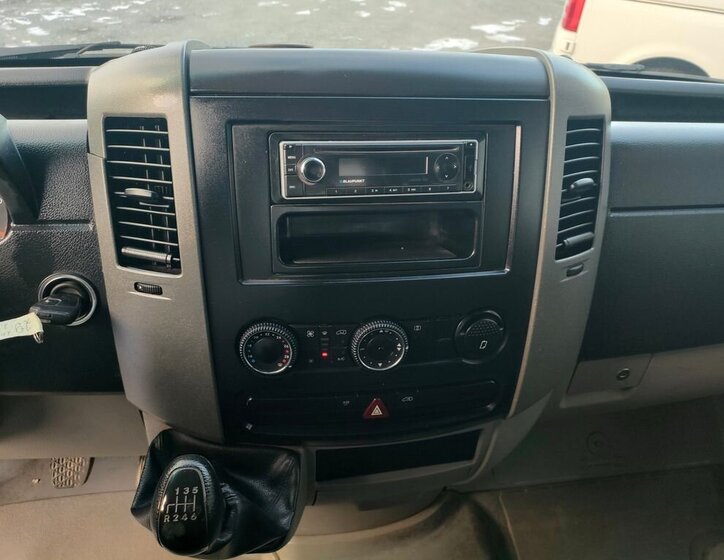 Mercedes-Benz Sprinter Valník 2,1 l 80 kw