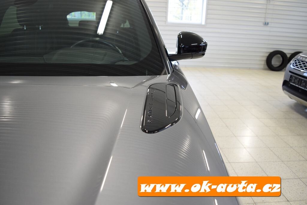 Land Rover Range Rover Velar SUV 2,0 l 150 kw