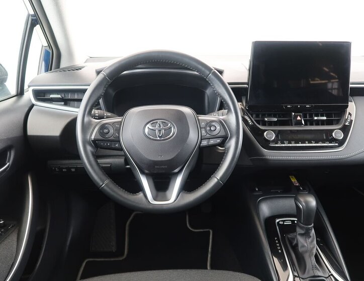 Toyota Corolla Sedan / Limuzína 1,8 l 72 kw