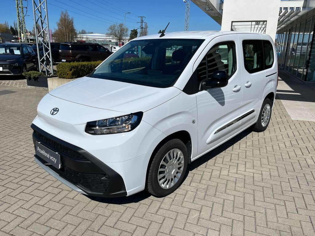 Toyota ProAce City Verso MPV 1,5 l 75 kw