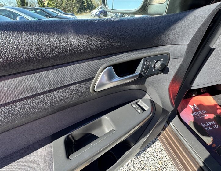 Volkswagen Caddy MPV 1,2 l 77 kw