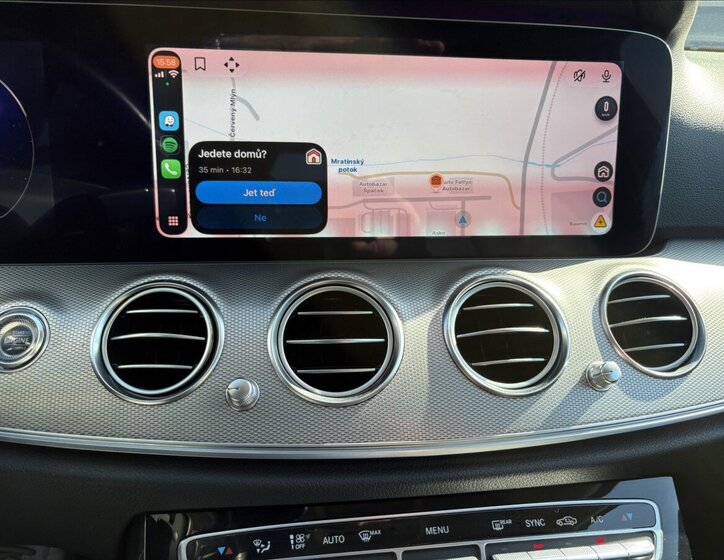 Mercedes-Benz Třídy E Sedan / Limuzína 3,0 l 190 kw