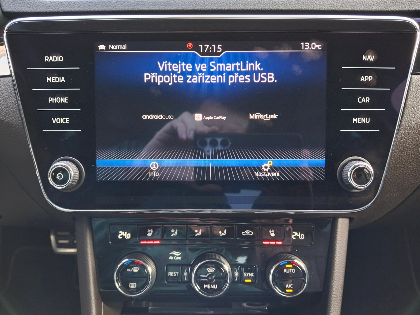 Škoda Superb Sedan / Limuzína 2,0 l 140 kw