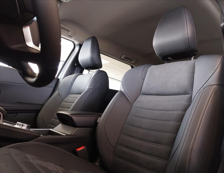 Mitsubishi Outlander 6