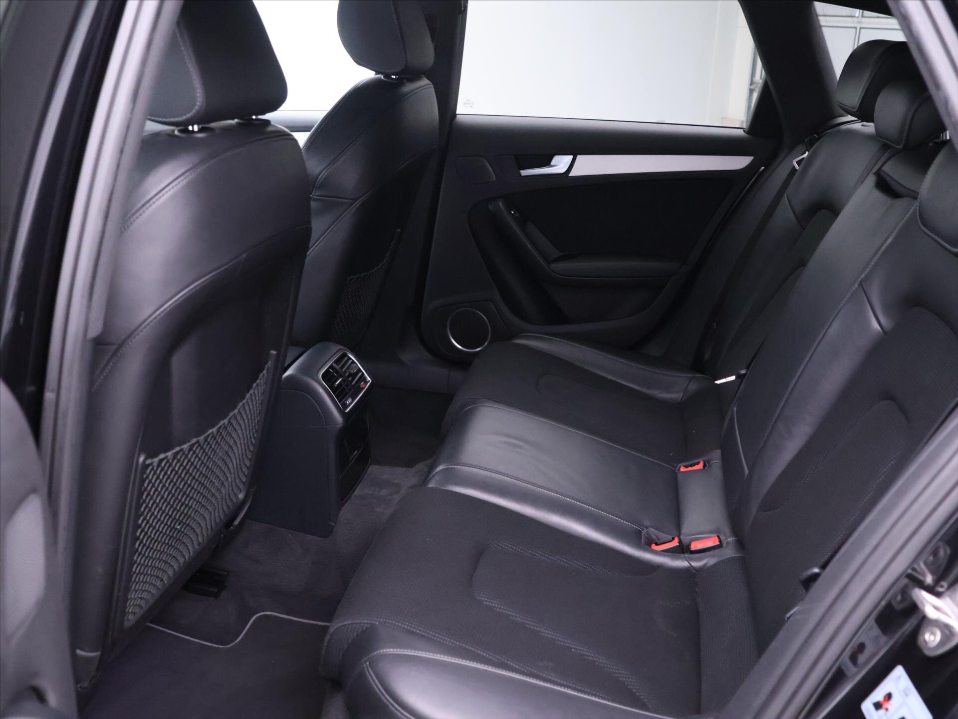 Audi A4 Kombi 3,0 l 180 kw