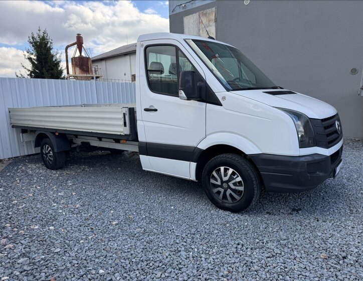 Volkswagen Crafter 1