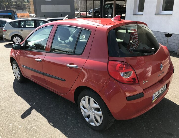Renault Clio Hatchback 1,1 l 48 kw