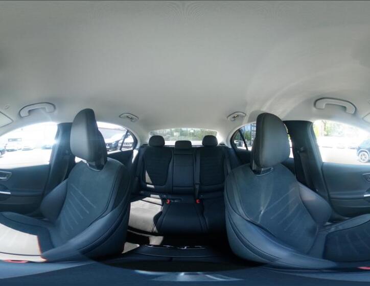 Mercedes-Benz Třídy C 9