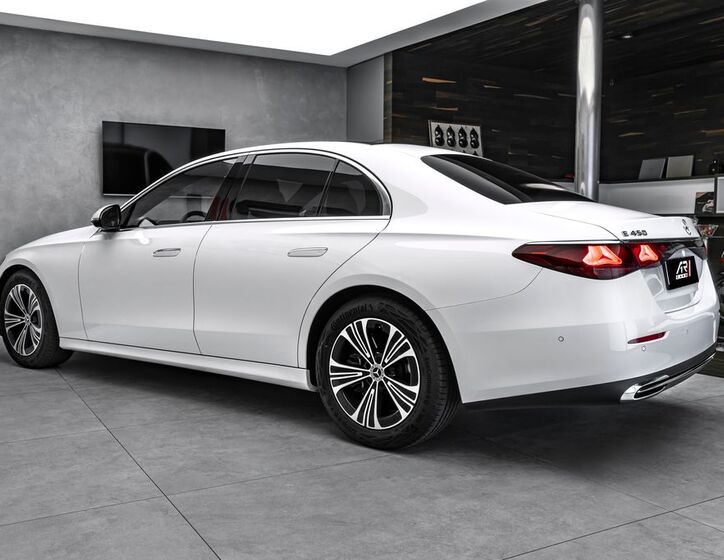 Mercedes-Benz Třídy E 7