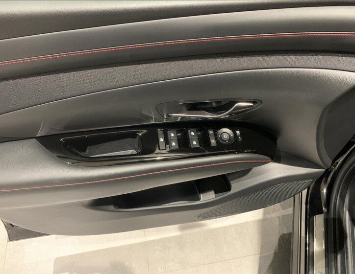 Hyundai Tucson SUV 1,6 l 117 kw