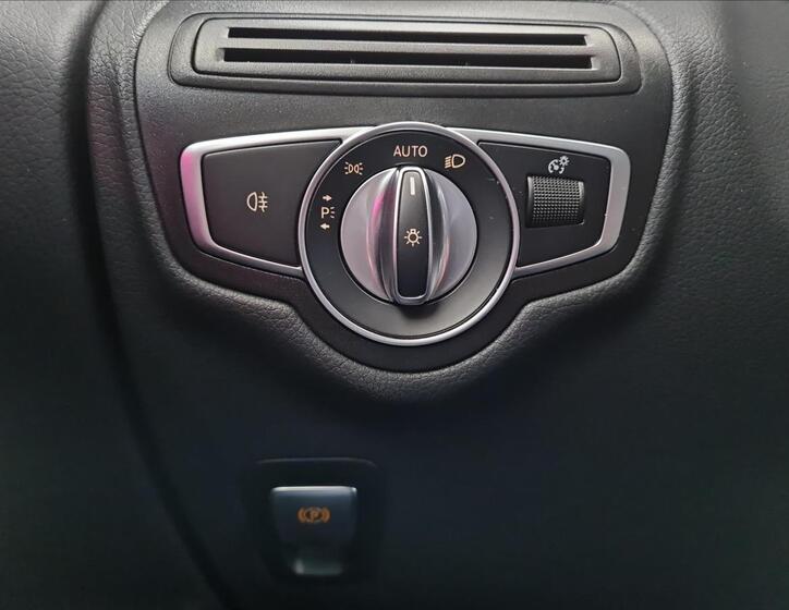 Mercedes-Benz GLC 11