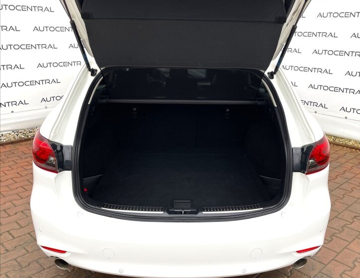 Mazda 6 Kombi 2,5 l 143 kw