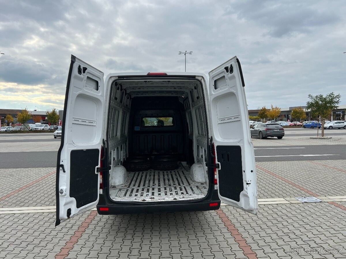 Hyundai H 350