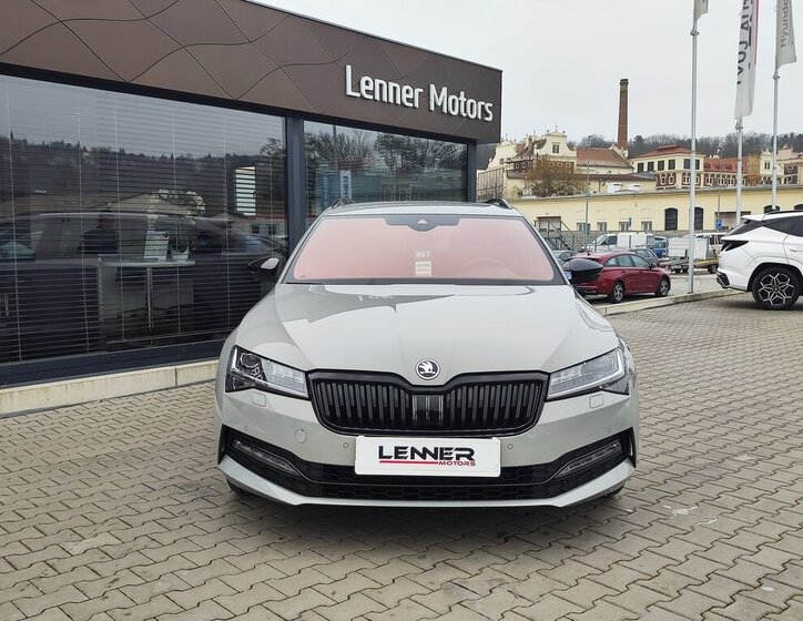 Škoda Superb Kombi 2,0 l 140 kw