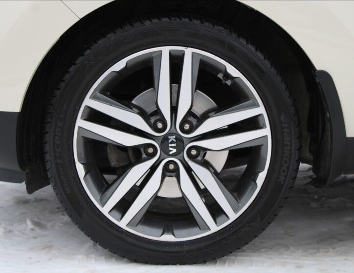 KIA Soul Hatchback 1,6 l 97 kw